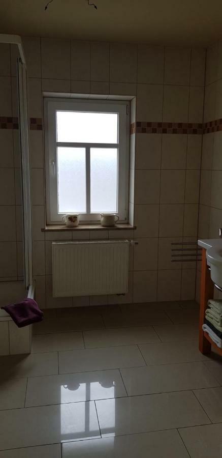 Im Ballhaus Neuhilbersdorf Chemnitz Eksteriør billede